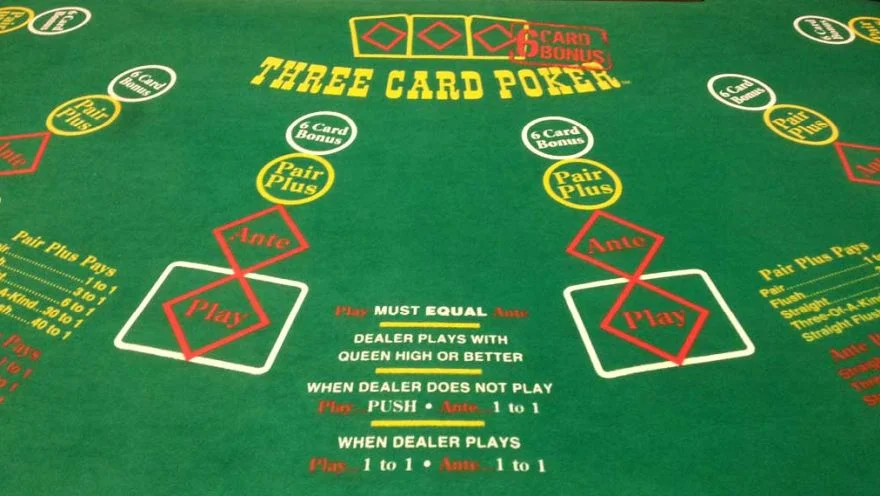 How many poker chips for 4 players